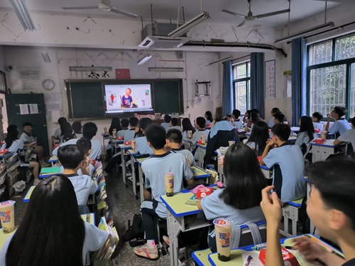 1685757595736833.jpg 102.jpg