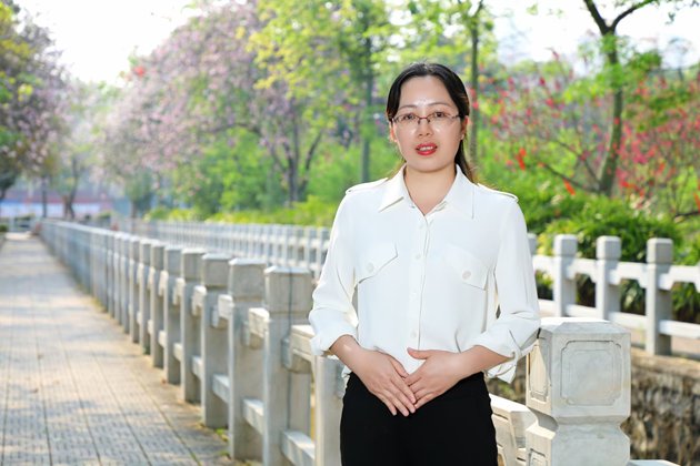 1749715099666814.jpg 梁丽丽.jpg